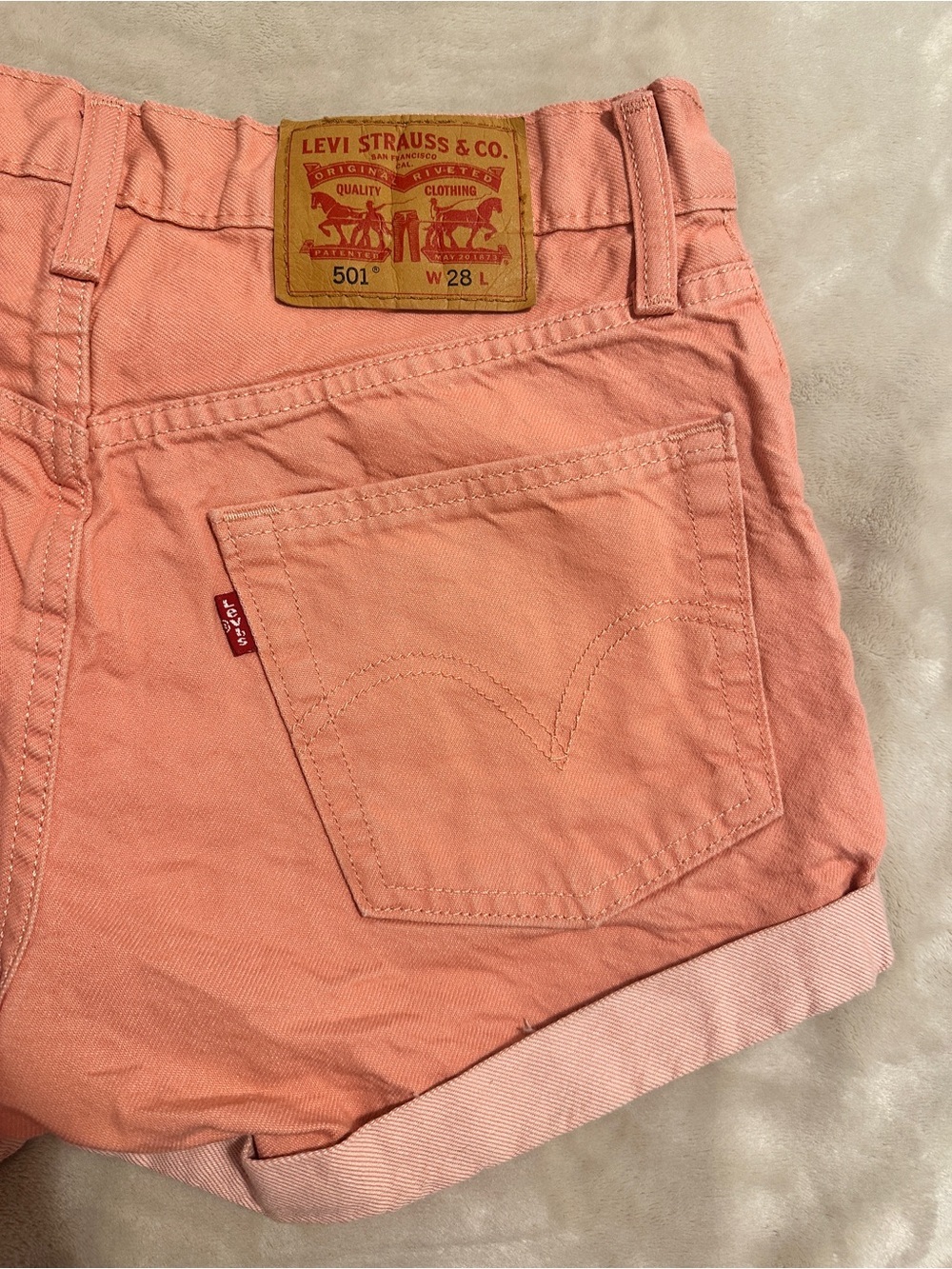 Levi’s Strauss & Co Pink Denim 501’s Shorts Size 28W Women’s - Picture 5 of 8